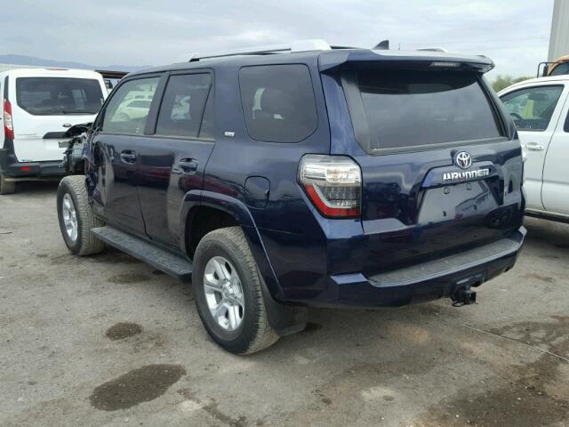 JTEBU5JR8G5346863 - 2016 TOYOTA 4RUNNER SR BLUE photo 3