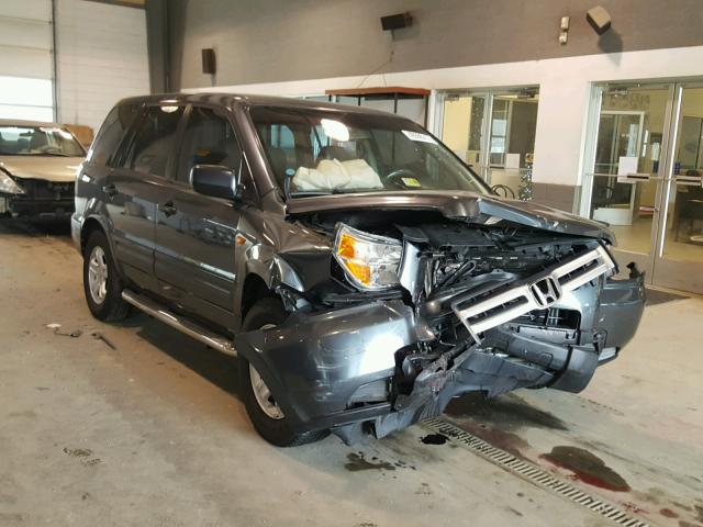 5FNYF28126B048846 - 2006 HONDA PILOT LX SILVER photo 1