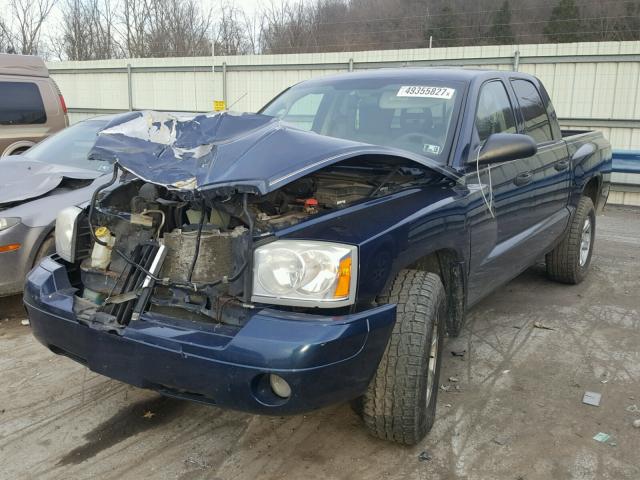 1D7HW48K57S138233 - 2007 DODGE DAKOTA QUA BLUE photo 2