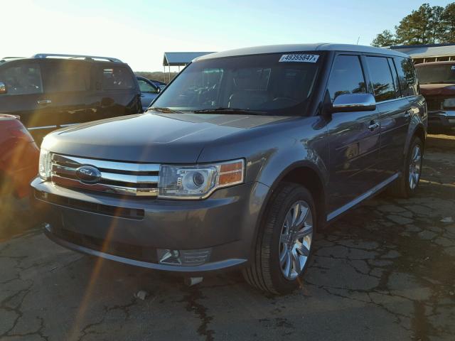 2FMDK53C49BA25134 - 2009 FORD FLEX LIMIT GRAY photo 2