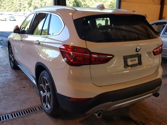 WBXHU7C33J5H39587 - 2018 BMW X1 SDRIVE2 WHITE photo 3