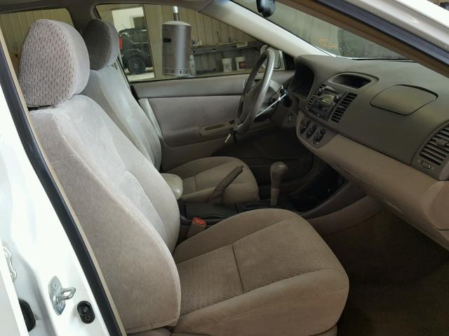 4T1BE32K04U262010 - 2004 TOYOTA CAMRY LE თეთრი ფოტო 5