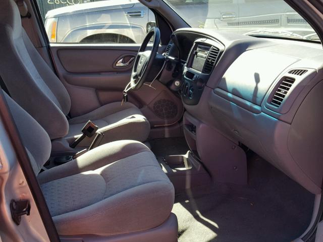 4F2YU06171KM60253 - 2001 MAZDA TRIBUTE DX 银色 照片 5