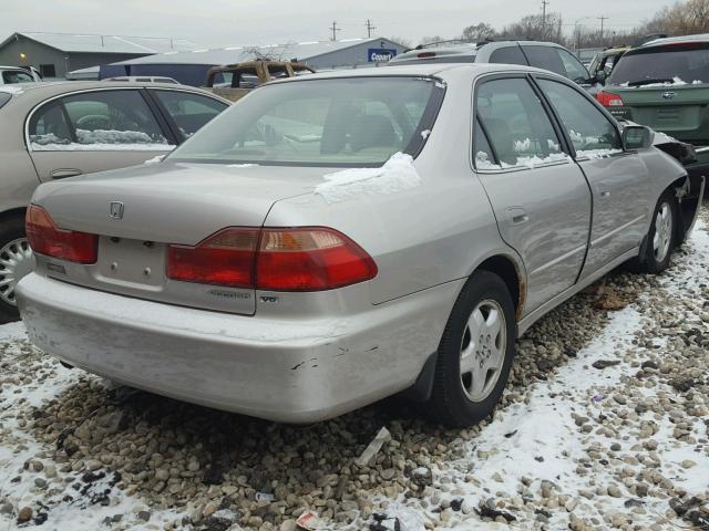 1HGCG1653WA043883 - 1998 HONDA ACCORD EX SILVER photo 4