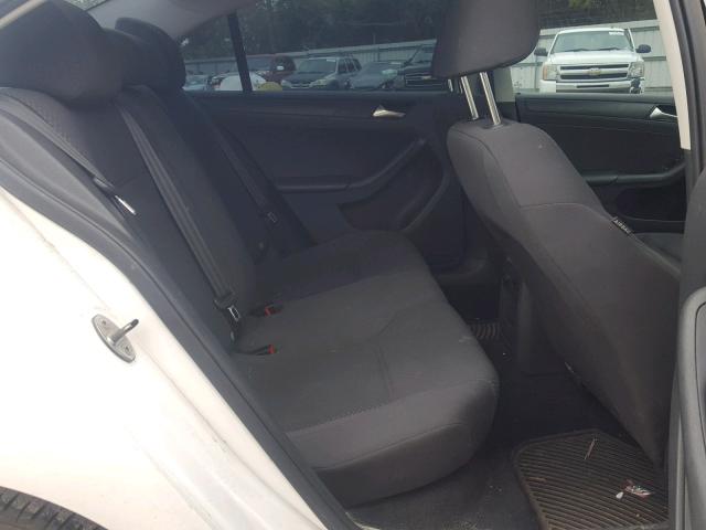 3VW2K7AJXDM267942 - 2013 VOLKSWAGEN JETTA BASE WHITE photo 6