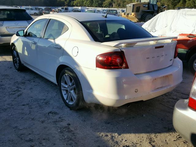 1B3BD1FG4BN507918 - 2011 DODGE AVENGER MA WHITE photo 3