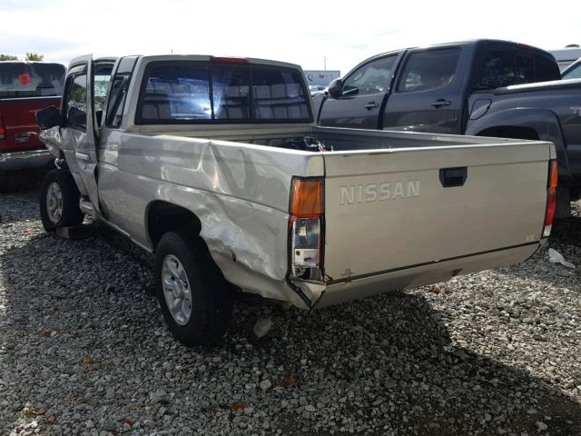 1N6SD16S2VC396303 - 1997 NISSAN TRUCK KING SILVER photo 3