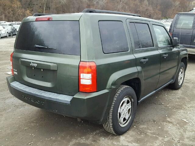 1J8FF28W88D547544 - 2008 JEEP PATRIOT SP GREEN photo 4