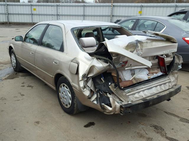 4T1BG22K9XU892066 - 1999 TOYOTA CAMRY CE GOLD photo 3