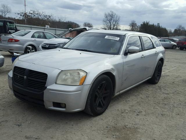 2D4GV57256H207818 - 2006 DODGE MAGNUM R/T SILVER photo 2