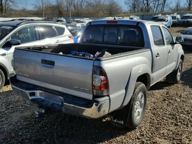 3TMLU4EN3FM196521 - 2015 TOYOTA TACOMA DOU GRAY photo 4