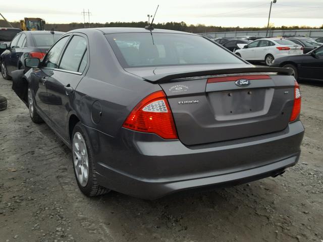 3FAHP0HA3BR301365 - 2011 FORD FUSION SE GRAY photo 3