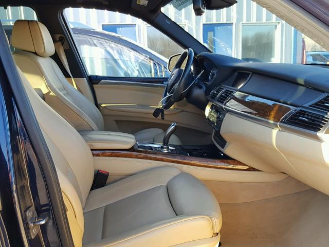5UXZV4C50BLL58299 - 2011 BMW X5 XDRIVE3 BLACK photo 5