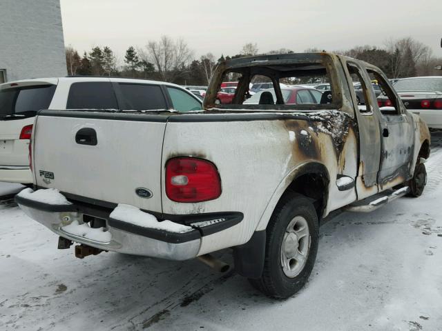 1FTRX08L1XKC04368 - 1999 FORD F150 BURN photo 4