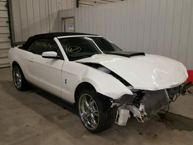 1ZVBP8FF1C5282149 - 2012 FORD MUSTANG GT WHITE photo 1