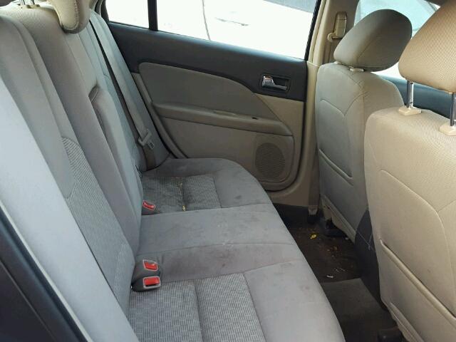 3FAHP0HA3CR200618 - 2012 FORD FUSION SE GRAY photo 6