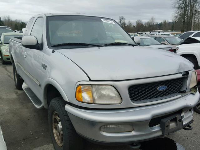 1FTDX18W0VKC77142 - 1997 FORD F150 SILVER photo 1