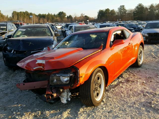 2G1FA1E39D9113580 - 2013 CHEVROLET CAMARO LS ORANGE photo 2