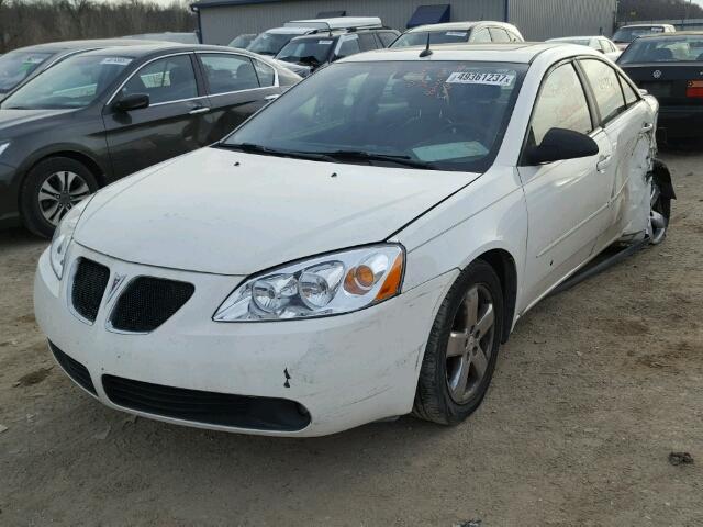 1G2ZH528954122540 - 2005 PONTIAC G6 GT WHITE photo 2