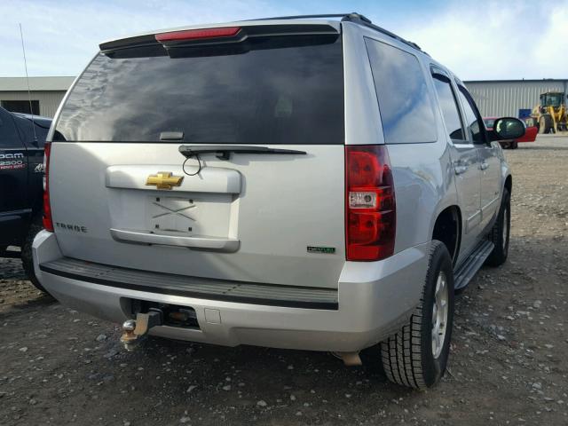 1GNSKAE06BR124426 - 2011 CHEVROLET TAHOE K150 SILVER photo 4