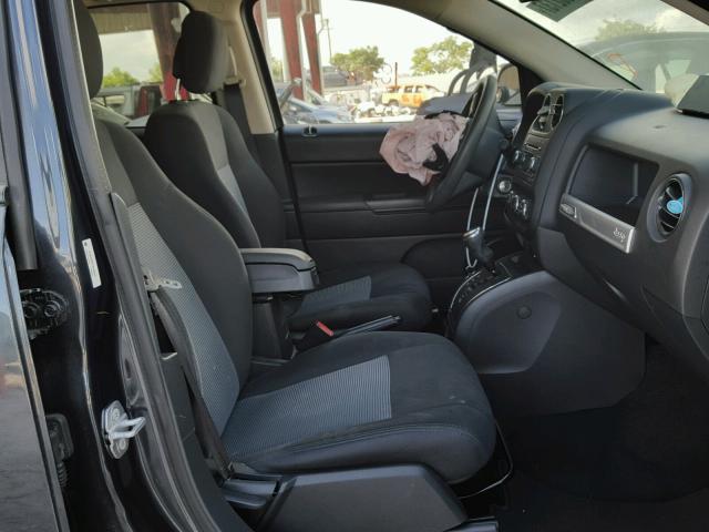 1C4NJCBB1FD210434 - 2015 JEEP COMPASS SP 石墨色 照片 5