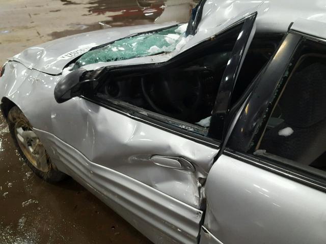1G2NE52F42C256248 - 2002 PONTIAC GRAND AM S 银色 照片 10