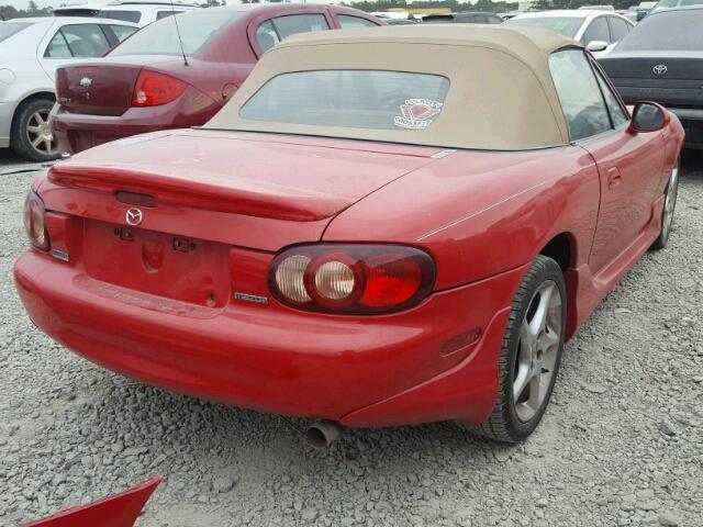 JM1NB353520231709 - 2002 MAZDA MX-5 MIATA RED photo 4