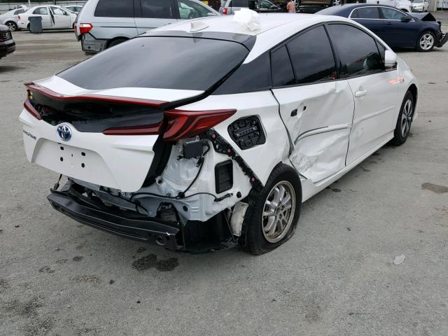 JTDKARFPXH3001763 - 2017 TOYOTA PRIUS PRIM თეთრი ფოტო 4