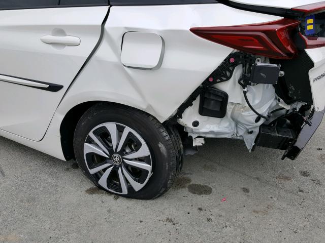 JTDKARFPXH3001763 - 2017 TOYOTA PRIUS PRIM თეთრი ფოტო 9