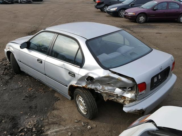 2HGEJ6626TH540498 - 1996 HONDA CIVIC DX SILVER photo 3