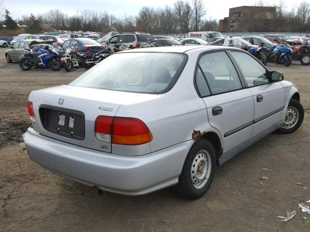 2HGEJ6626TH540498 - 1996 HONDA CIVIC DX SILVER photo 4