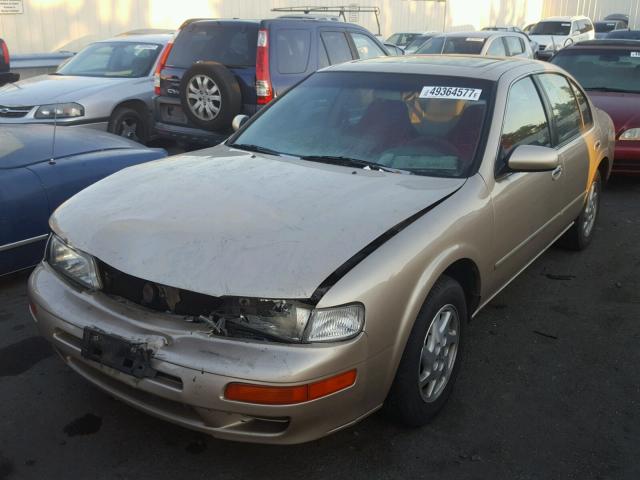 JN1CA21D9WT521817 - 1998 NISSAN MAXIMA GLE GOLD photo 2