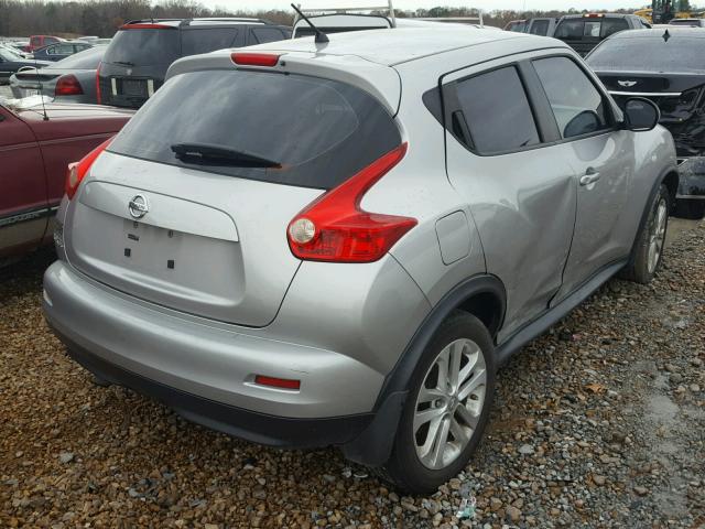 JN8AF5MR7BT021006 - 2011 NISSAN JUKE S SILVER photo 4