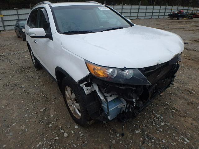 5XYKT4A65DG413784 - 2013 KIA SORENTO LX WHITE photo 1