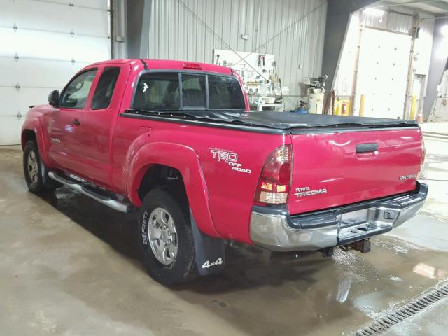 5TEUU42N55Z034772 - 2005 TOYOTA TACOMA ACC RED photo 3