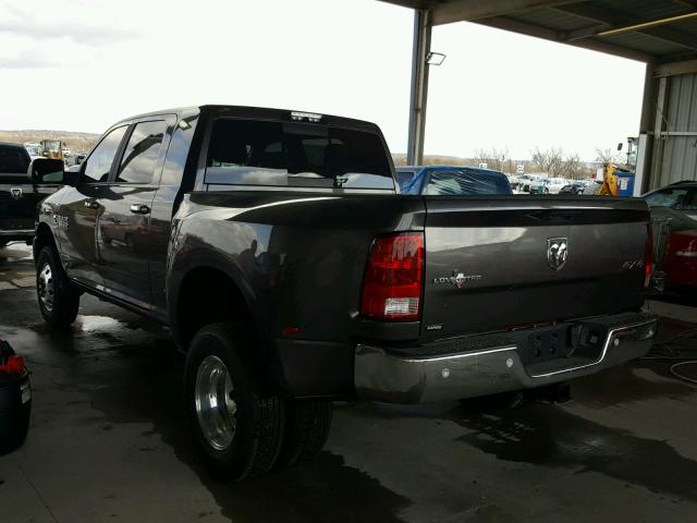 3C63RRLLXHG752087 - 2017 RAM 3500 SLT GRAY photo 3