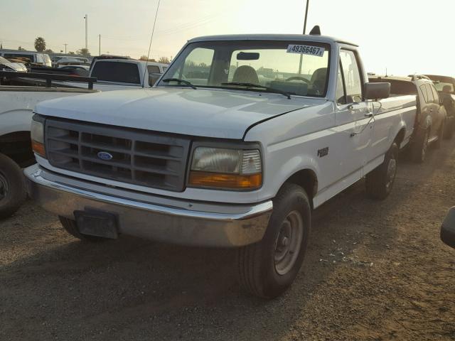 1FTHF25GXVED10492 - 1997 FORD F250 WHITE photo 2