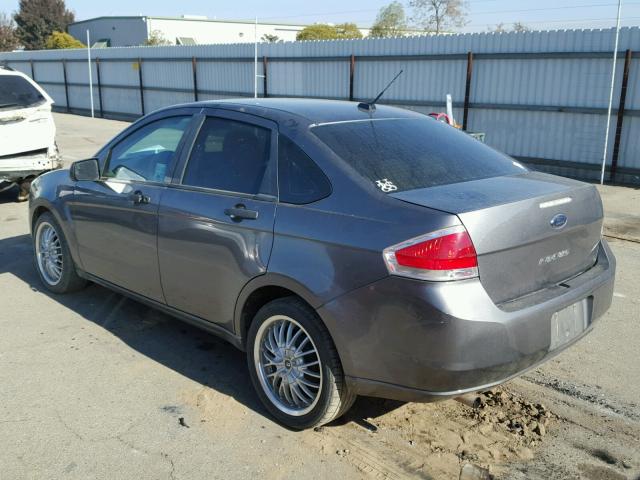 1FAHP3EN8AW156280 - 2010 FORD FOCUS S GRAY photo 3