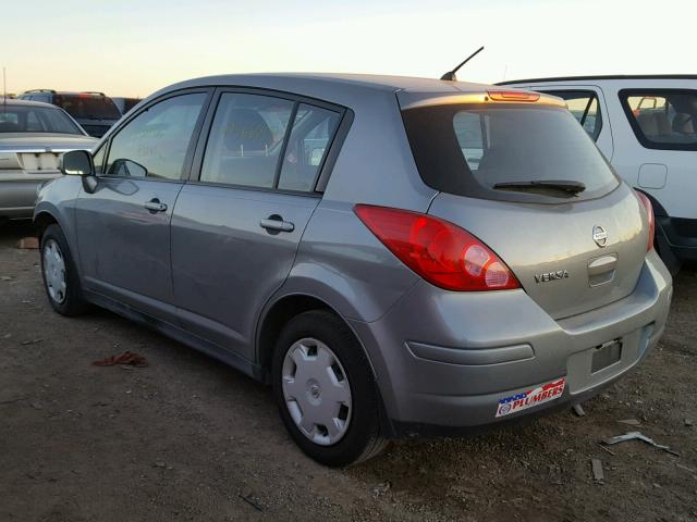 3N1BC13E07L366733 - 2007 NISSAN VERSA S GRAY photo 3