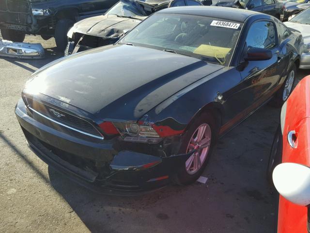 1ZVBP8AM7E5333503 - 2014 FORD MUSTANG BLACK photo 2