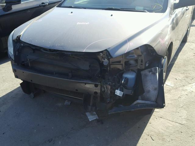 1G1ZB5EB4AF171687 - 2010 CHEVROLET MALIBU LS ნაცრისფერი ფოტო 9