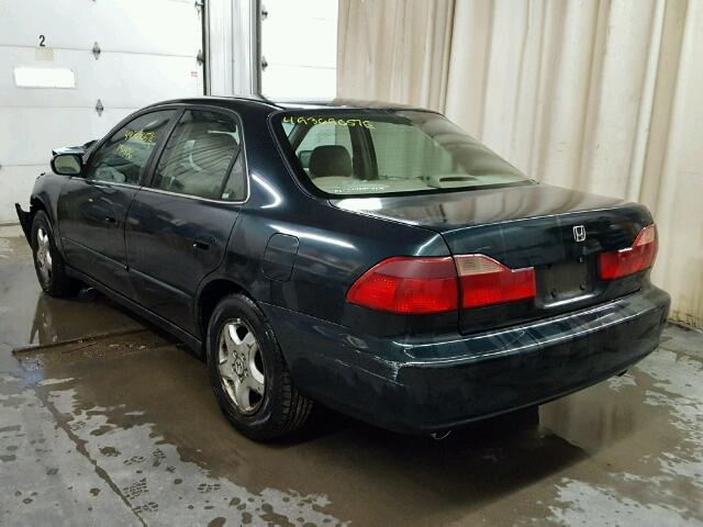 1HGCG165XWA065914 - 1998 HONDA ACCORD EX GREEN photo 3