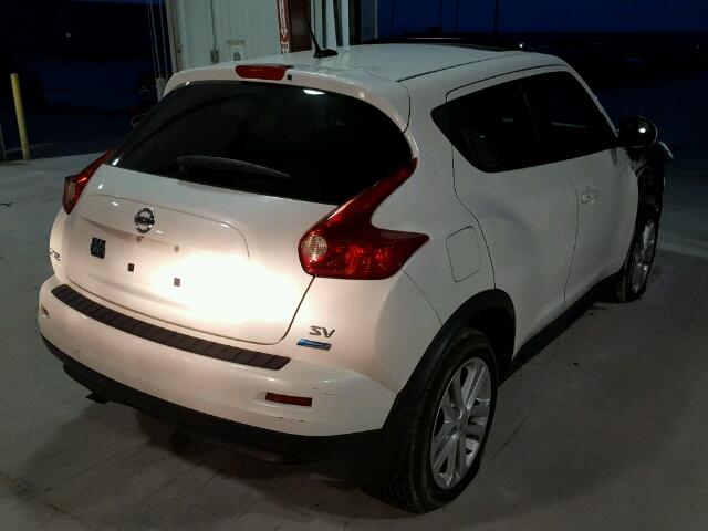 JN8AF5MR7DT219135 - 2013 NISSAN JUKE S WHITE photo 4