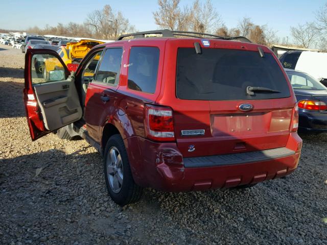 1FMCU0D79BKA38242 - 2011 FORD ESCAPE XLT MAROON photo 3