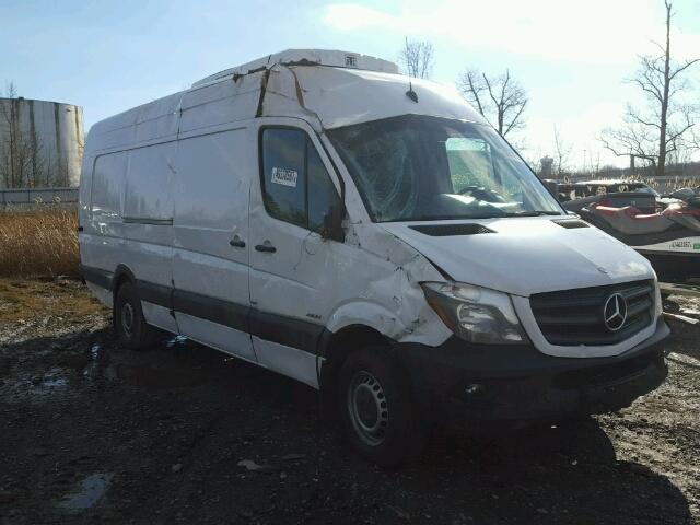 WD3PE8CC1FP115642 - 2015 MERCEDES-BENZ SPRINTER 2 WHITE photo 9