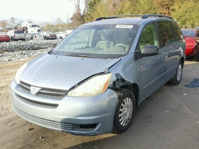 5TDZA23C74S051357 - 2004 TOYOTA SIENNA CE BLUE photo 2