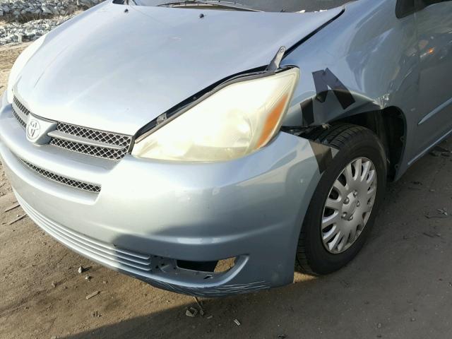 5TDZA23C74S051357 - 2004 TOYOTA SIENNA CE BLUE photo 9