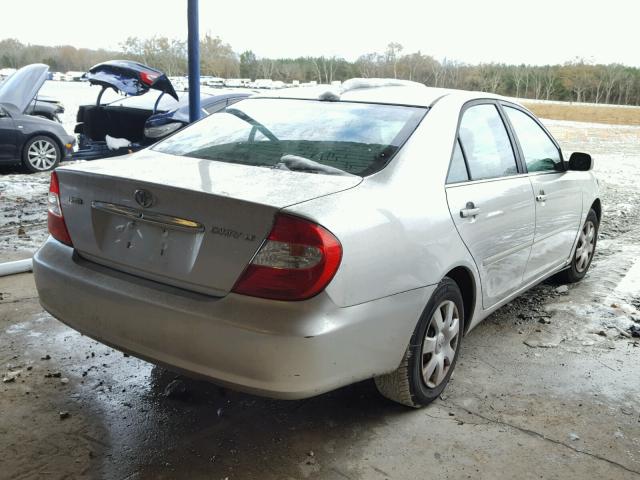 4T1BE32K62U506692 - 2002 TOYOTA CAMRY LE SILVER photo 4
