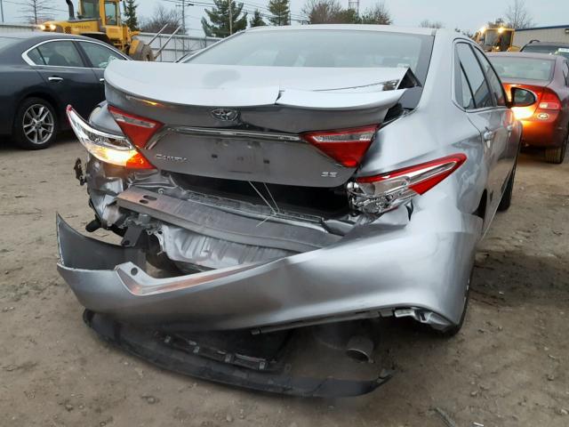 4T1BF1FK3FU055965 - 2015 TOYOTA CAMRY LE SILVER photo 9
