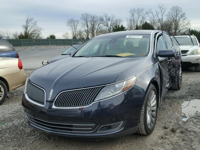 1LNHL9DK9DG608151 - 2013 LINCOLN MKS GRAY photo 2